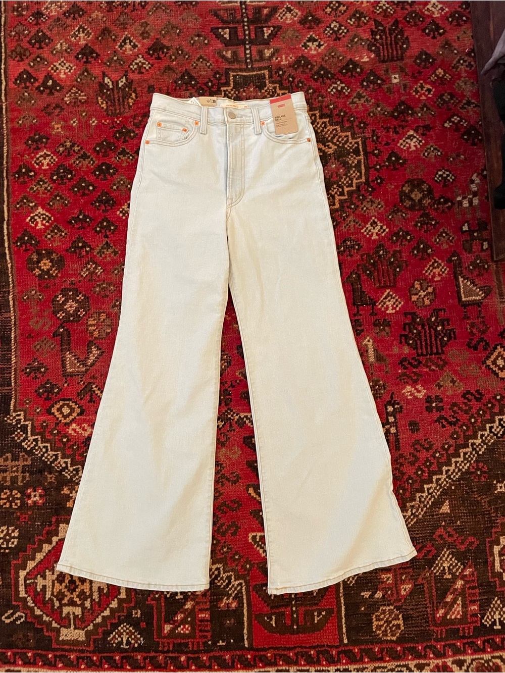 Levi's Wide-Leg High-Rise Jeans in Off-White